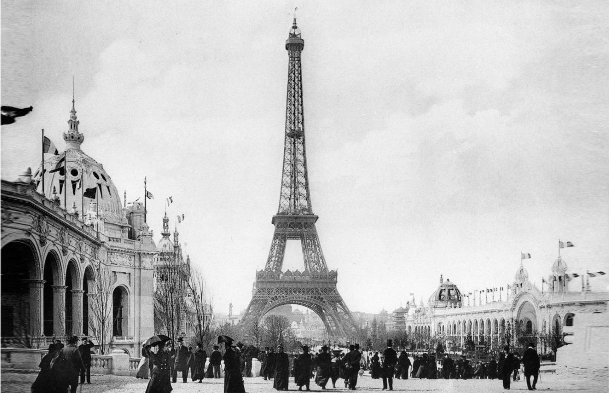 31 марта 1889 года состоялось открытие Эйфелевой башни