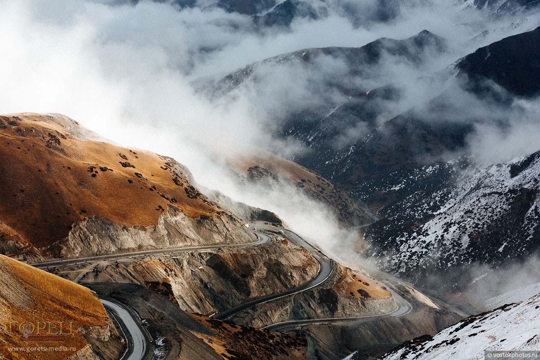 Памирский тракт - одна из красивейших автодорог мира