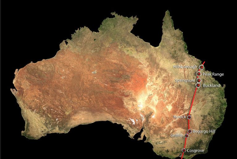 Карта Австралии с отмеченными на ней очагами вулканизма в цепи Косгроув