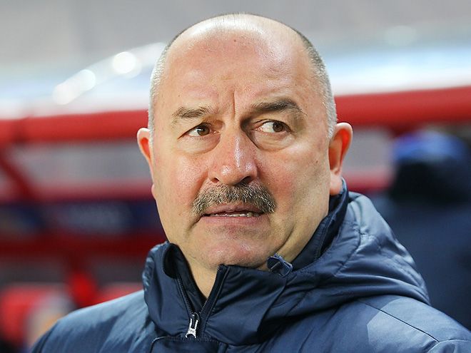 Черчесов официально назначен главным тренером сборной России