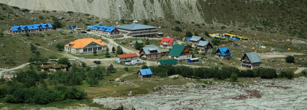 Лагерь альпинистов в Приэльбрусье оказался отрезанным от мира из-за дождя