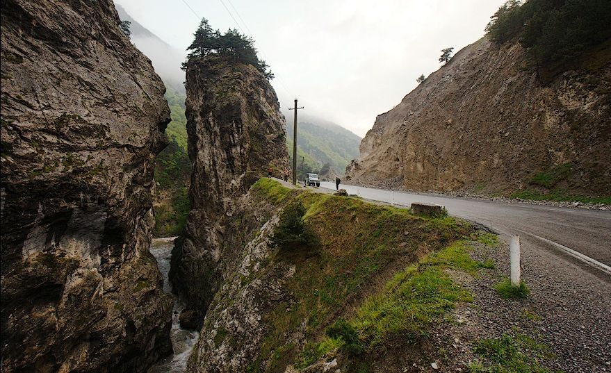 ОСЕТИЯ. ДОРОГОЙ ЖИЗНИ С СЕВЕРА НА ЮГ