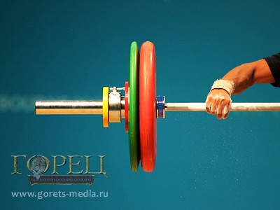 Штангист Хетаг Хугаев принес России золото Юношеской Олимпиады