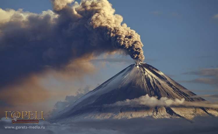 В Японии началось извержение вулкана Хаконе