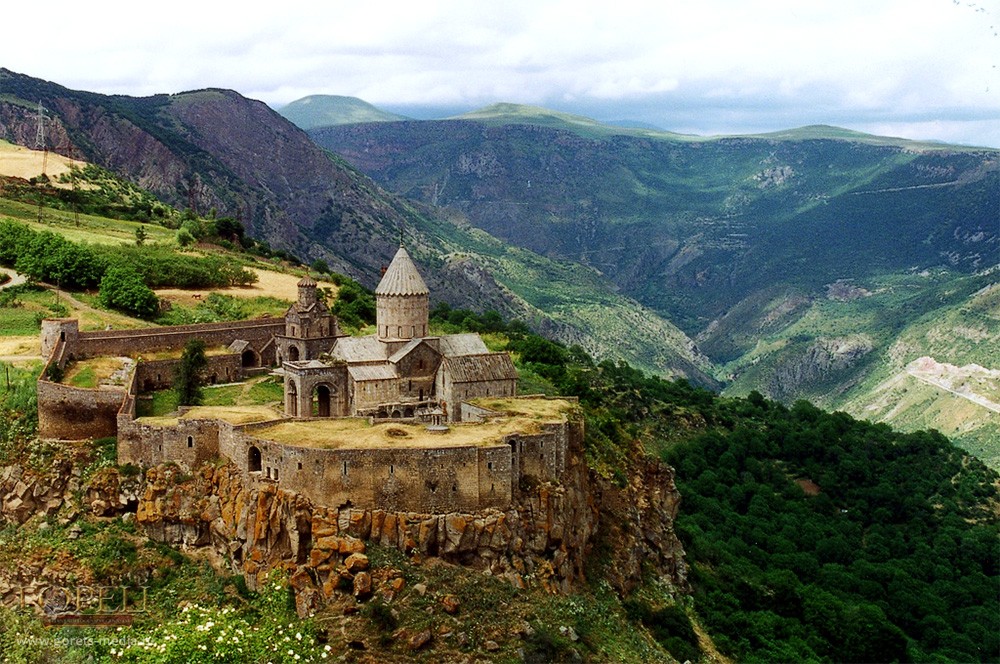 Татевский монастырь в Армении попал в список удивительных туристических направлений Европы