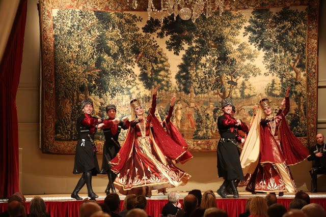 Ансамбль танца «Балкария» гастролирует по Европе