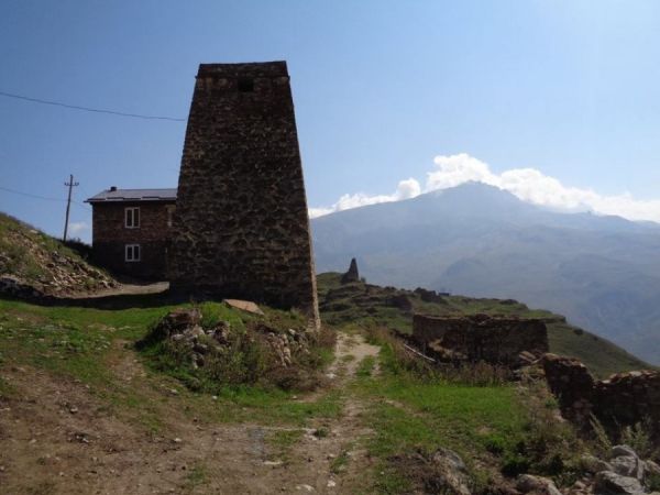 «Город мастеров» старше 6 тысяч лет нашли в горах Северной Осетии 
