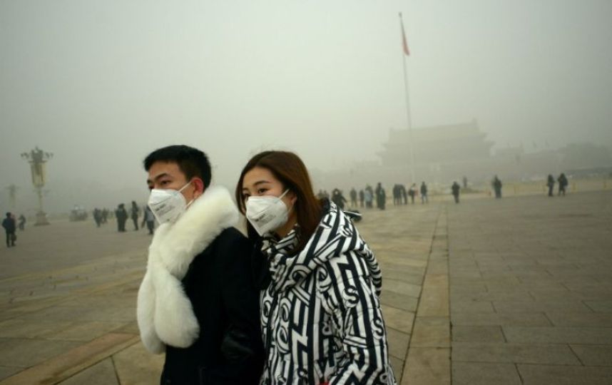 Из-за смога в Пекине был объявлен наивысший уровень экологической опасности