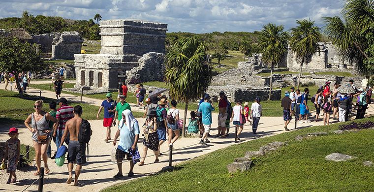 Посетители крепости майя в Мексике заплатят за селфи 