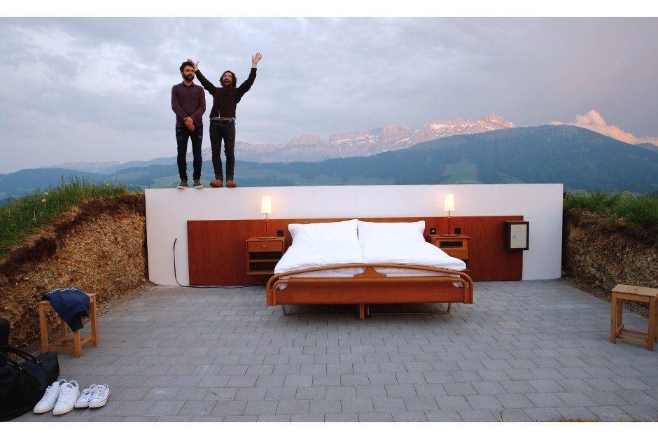 «Беззвездочный отель» в Альпах принял первых постояльцев