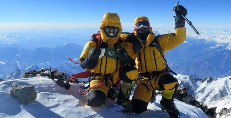 Альпинисты впервые покорили восьмитысячник Нангапарбат зимой